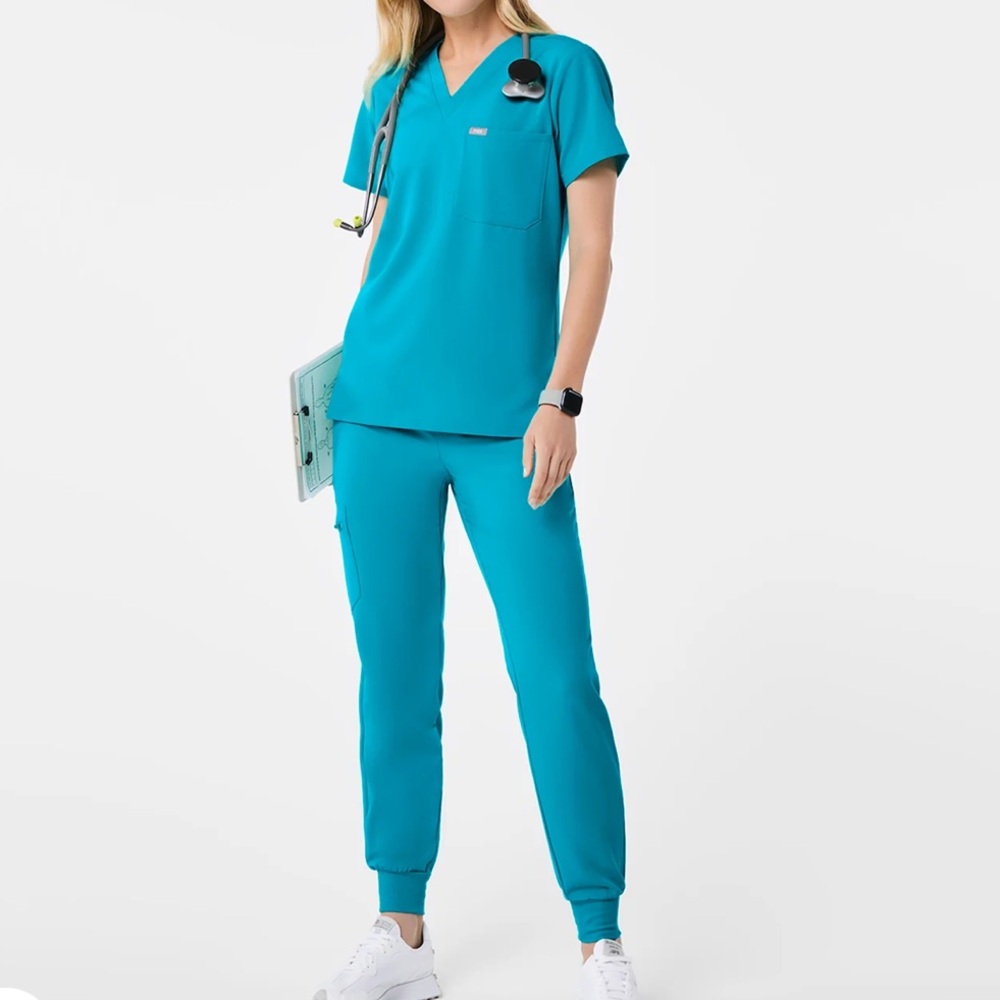 Figs Women's Teal Top and Jogger Scrub Set